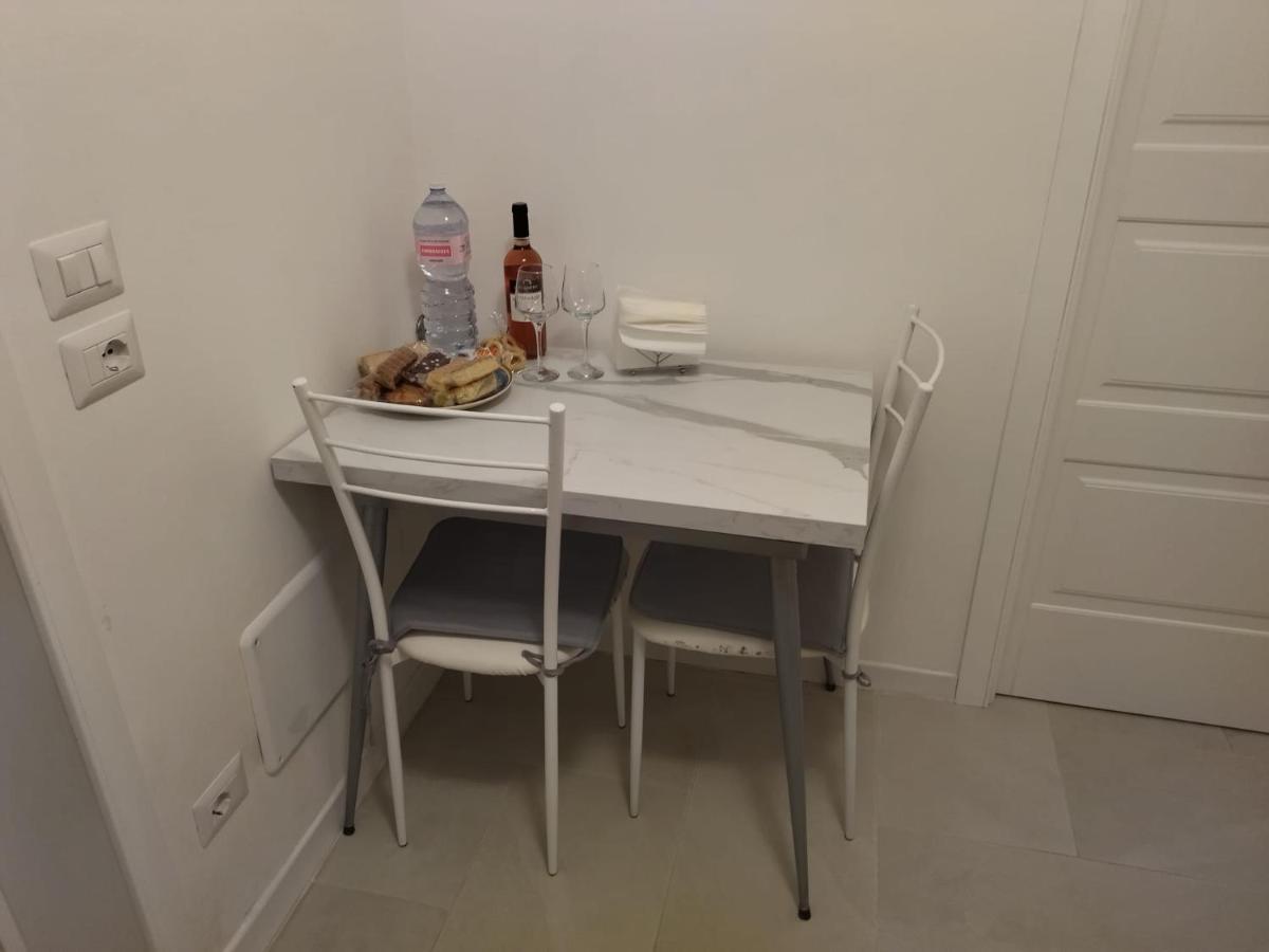 Casa Vacanze Laura1 Лечче Экстерьер фото